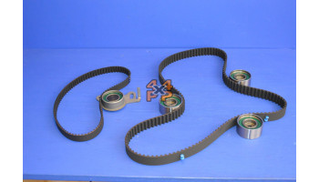 KIT COURROIE ET TENDEUR DE DISTRUBUTION  pour  MITSUBISHI  L200 PICKUP  B40 - 2.5TD 12/2005->3/2015 