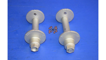 KIT BOULON CARROSAGE TRIANGLE INFERIEURE AVANT (1)  pour  TOYOTA  VZJ95 -  3.4 essence 4/1996-7/2000 long  Suspension 