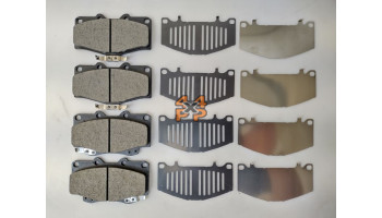 PLAQUETTES ET CALES ANTIBRUIT DE FREIN AVANT (4)  pour  TOYOTA  LJ73 - 2.4TD 10/1985-1/1993  Freinage 