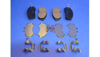 PLAQUETTES ET CALES ANTIBRUIT DE FREIN AVANT (4)  pour  NISSAN  NAVARA PICKUP  D40YD - 2.5TD 5/2005-> 