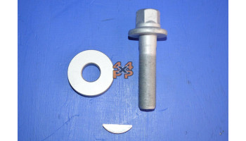 KIT BOULON VILEBREQUIN (18MM). VILEBREQUIN A ETE CHANGE  pour  L200 PICKUP  K34 - 2.5TD 4 PORTES 1986-5/1996  Moteur 
