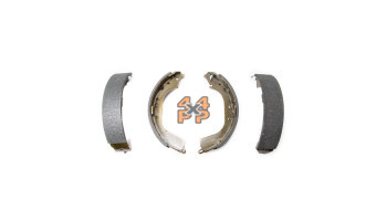 JEU DE MACHOIRS ARRIERE (4)  pour  TOYOTA  4RUNNER  LN130 - 2.4TD 2/4 portes 1988-8/1993 