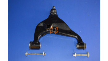 TRIANGLE AVANT INFERIEUR DROIT (AVEC BOULONS CARROSAGE)  pour  TOYOTA  HILUX PICKUP  KUN25 - 2.5TD 7/2005-2017  