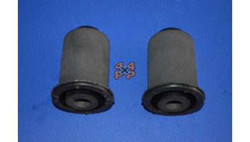 KIT BAGUES TRIANGLE AVANT INFERIEURE (1 COTE)  pour  NISSAN  NAVARA PICKUP  D40YD - 2.5TD 5/2005-> 