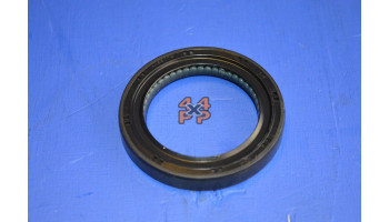 JOINT SPI BOITE DE TRANSFER SORTIE AVANT (44MM DI)  pour  ISUZU  PICKUP  TFS54 - 2.5TD 1992-7/2006 