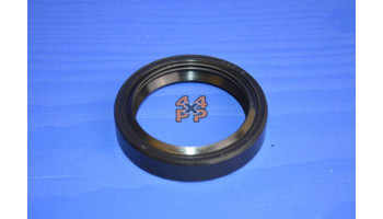 JOINT SPI BOITE DE TRANSFER SORTIE ARRIERE (39.6MM DI)  pour  MITSUBISHI  PAJERO  V74 - 2.5TD 2/2000-8/2006 long 